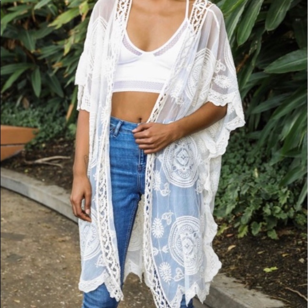 Lace kimono